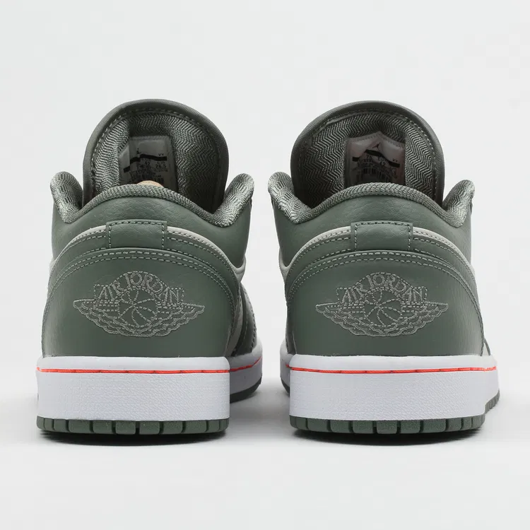 Baskets Jordan 1 Low "Military Green"